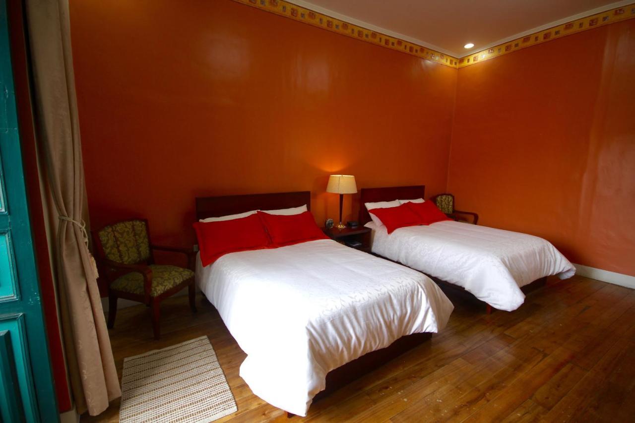 Casa 1881 Hotel Riobamba Ruang foto
